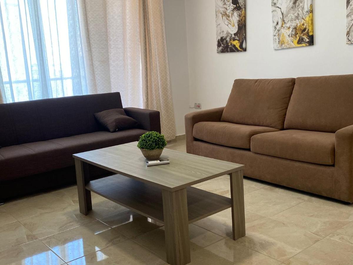 Sunrise Court Apartment Marsaskala Exterior foto
