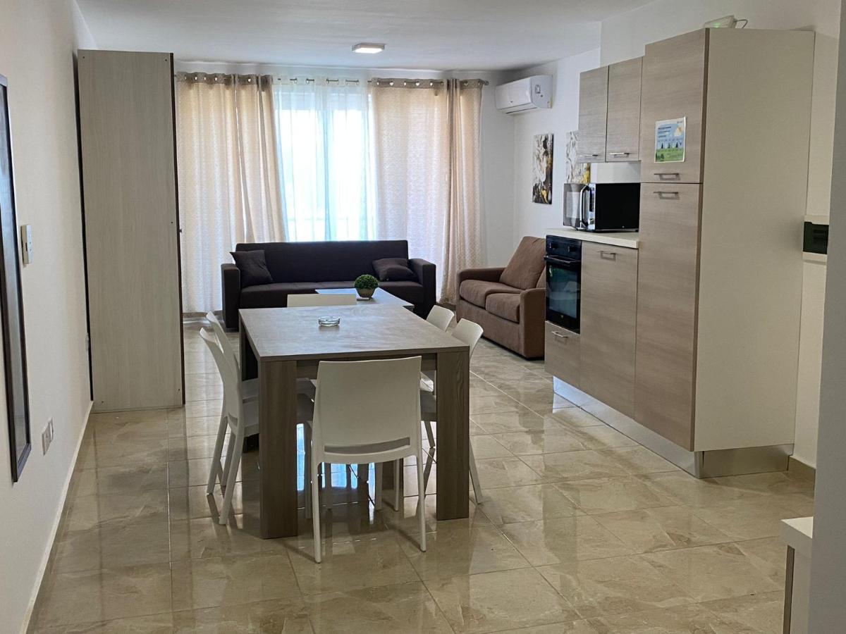 Sunrise Court Apartment Marsaskala Exterior foto