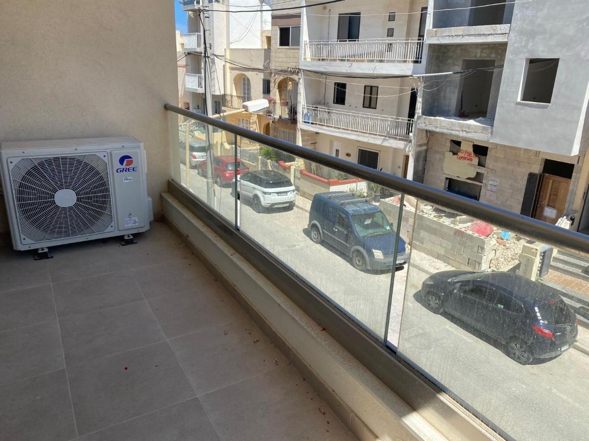 Sunrise Court Apartment Marsaskala Exterior foto