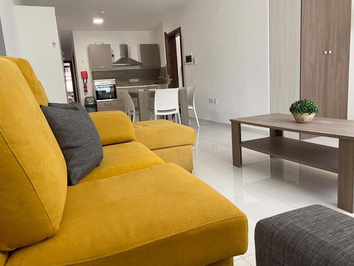 Sunrise Court Apartment Marsaskala Exterior foto