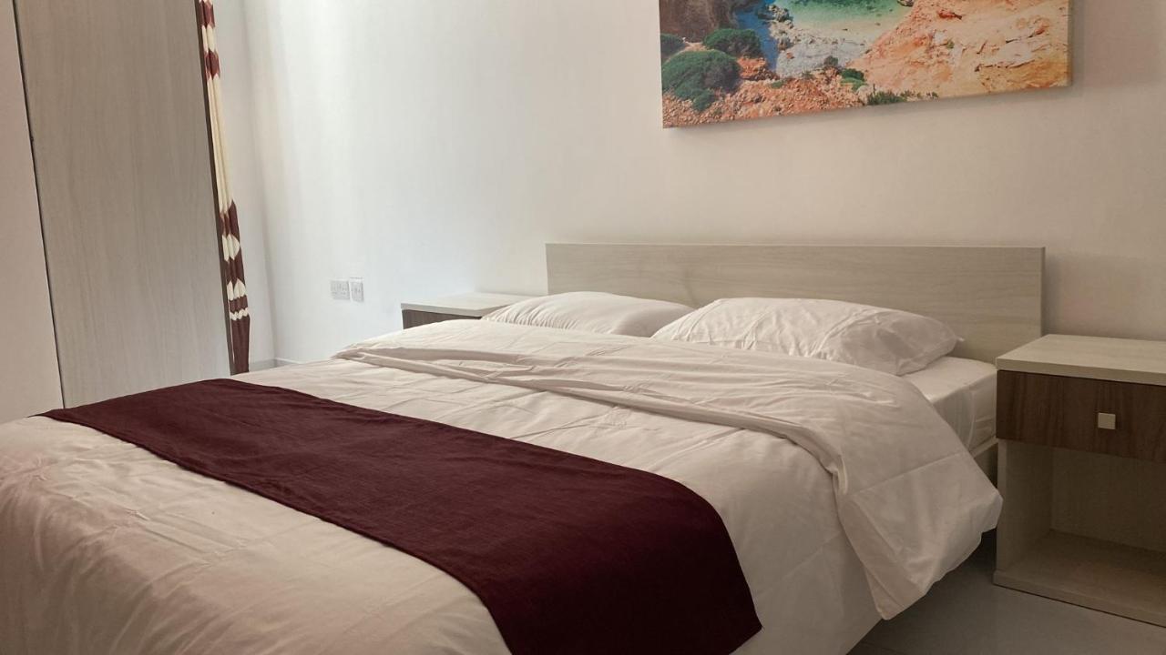 Sunrise Court Apartment Marsaskala Exterior foto